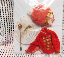 barbie majorette b
